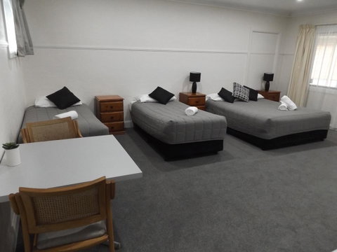 Ben Chifley Motor Inn - Accommodation Bookings 8