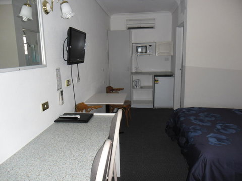 Ben Chifley Motor Inn - Accommodation Bookings 31