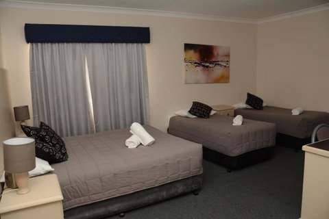 Ben Chifley Motor Inn - Accommodation Bookings 16
