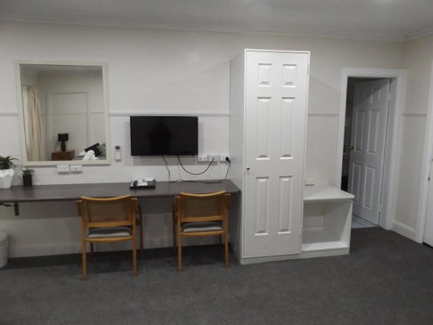 Ben Chifley Motor Inn - Accommodation Bookings 6