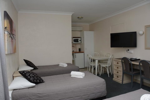 Ben Chifley Motor Inn - Accommodation Bookings 4