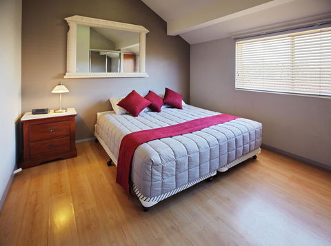 Jesmond Executive Villas - Accommodation Bookings 33