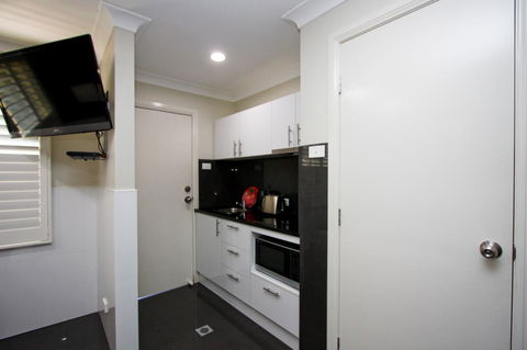 Jesmond Executive Villas - Accommodation Bookings 39