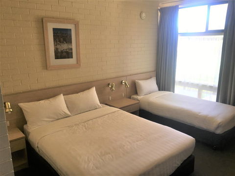 Junee Motor Inn - Accommodation Bookings 15