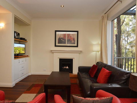 Villa Executive 2br Cypress DS Located Within Cypress Lakes Resort - Accommodation Bookings 10