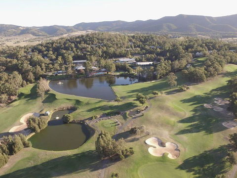 Villa Executive 2br Cypress DS Located Within Cypress Lakes Resort - Accommodation Bookings 4