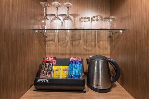Metro Hotel Miranda - Accommodation Bookings 22