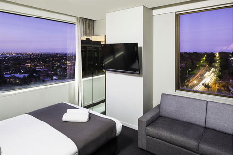Metro Hotel Miranda - Accommodation Bookings 4