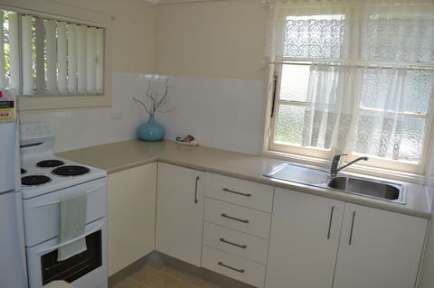 Sundial Holiday Units - Accommodation Bookings 18