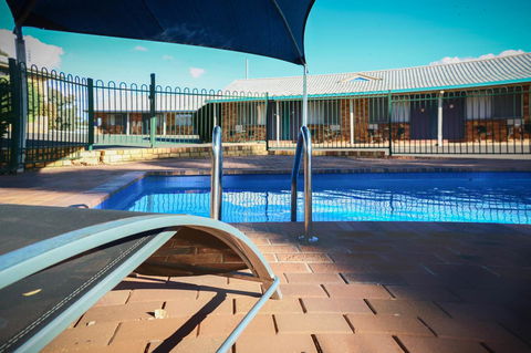 Almond Inn - Accommodation Bookings 25