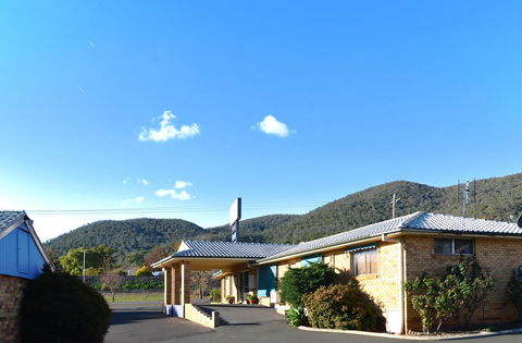 Almond Inn - Accommodation Bookings 2