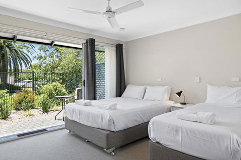 The Park Hotel Motel, Suffolk Park - Accommodation Bookings 7