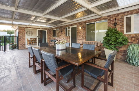 Colonial Court Villas - Accommodation Bookings 5
