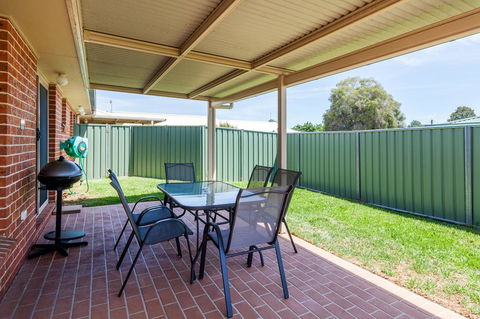 Colonial Court Villas - Accommodation Bookings 0