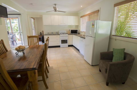 The Palms At Avoca - Accommodation Bookings 3