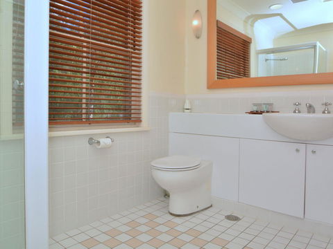 Villa 2br Prosecco Villa Located Within Cypress Lakes Resort - Accommodation Bookings 15