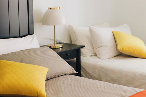 Modern & Cosy 2-Bedroom Apartment Hornsby - Accommodation Bookings 0