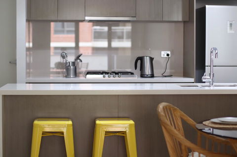 Modern & Cosy 2-Bedroom Apartment Hornsby - Accommodation Bookings 8