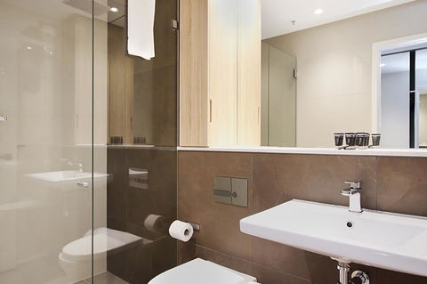 DD Apartments On Day - Accommodation Bookings 3