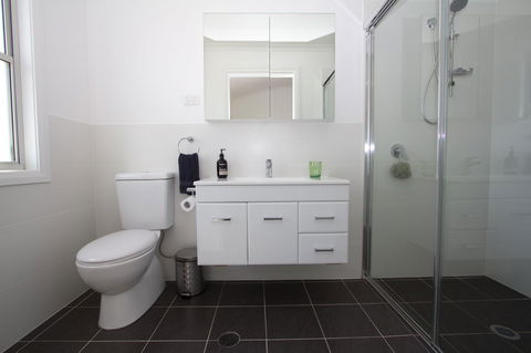 Stay In Mudgee The Grove, The Church, And Premium Private Homestead - Accommodation Bookings 7