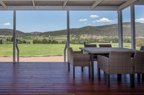 Stay In Mudgee The Grove, The Church, And Premium Private Homestead - Accommodation Bookings 2