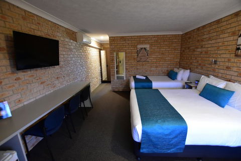 Best Western Kennedy Drive Airport Motel - Accommodation Bookings 25