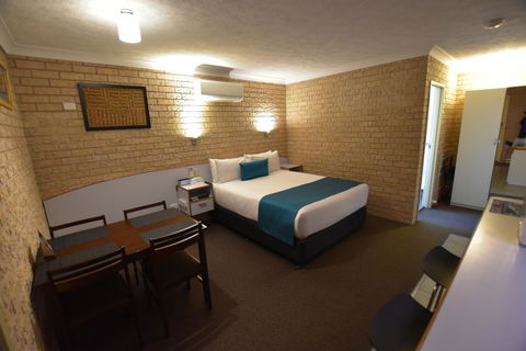 Best Western Kennedy Drive Airport Motel - Accommodation Bookings 18