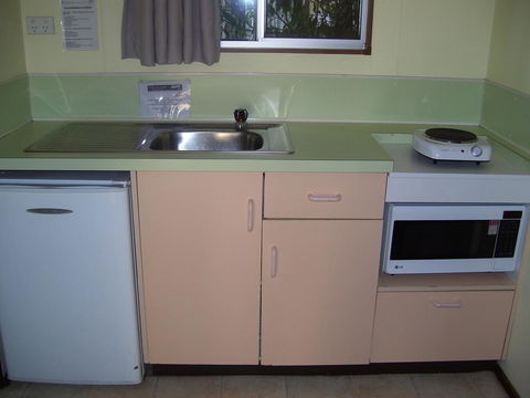 Glenwood Tourist Park & Motel - Accommodation Bookings 16