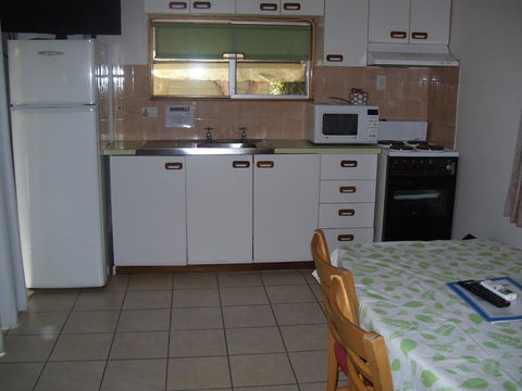 Glenwood Tourist Park & Motel - Accommodation Bookings 24