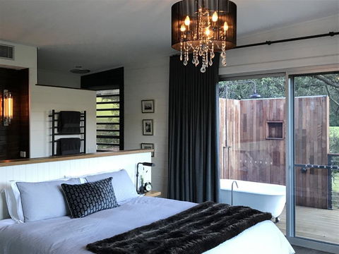 Amaroo Valley Springs - Accommodation Bookings 9