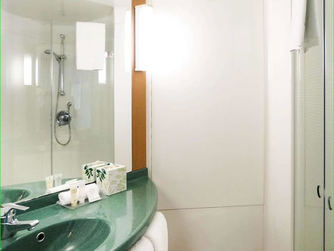 Ibis Thornleigh - Accommodation Bookings 32