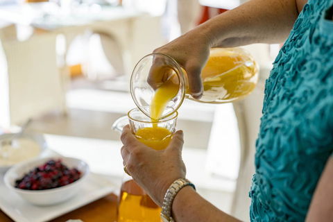 Thistle Hill Guesthouse - Walk To Many Wineries And Restaurants - Accommodation Bookings 8
