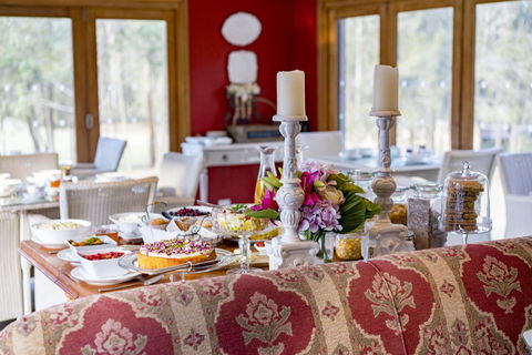 Thistle Hill Guesthouse - Walk To Many Wineries And Restaurants - Accommodation Bookings 19
