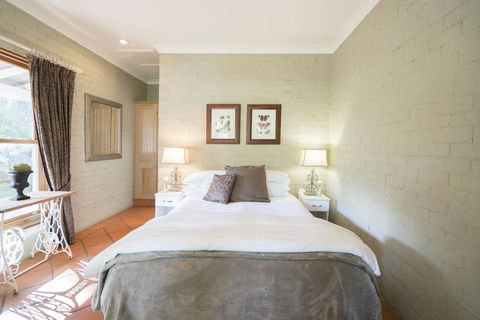 Thistle Hill Guesthouse - Walk To Many Wineries And Restaurants - Accommodation Bookings 28