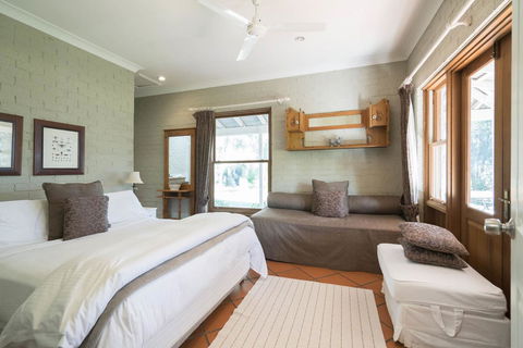 Thistle Hill Guesthouse - Walk To Many Wineries And Restaurants - Accommodation Bookings 35