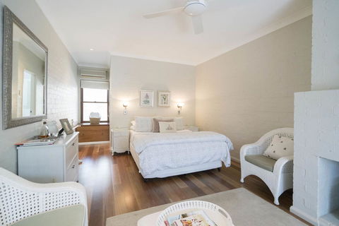 Thistle Hill Guesthouse - Walk To Many Wineries And Restaurants - Accommodation Bookings 43