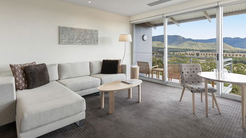 Oaks Cypress Lakes Resort - Accommodation Bookings 15