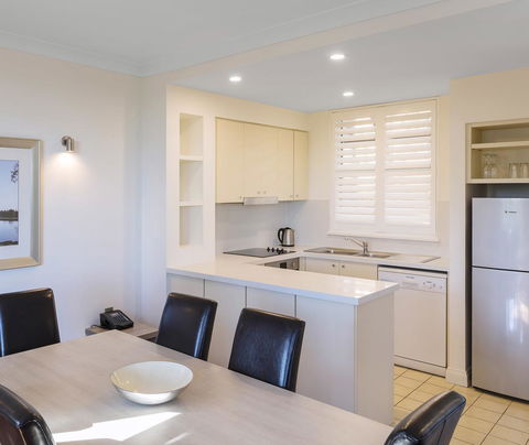 Oaks Cypress Lakes Resort - Accommodation Bookings 35