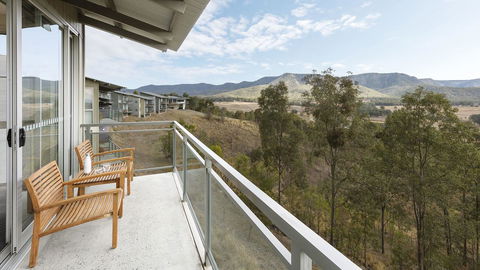 Oaks Cypress Lakes Resort - Accommodation Bookings 14