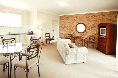 Potters Apartments - Accommodation Bookings 11
