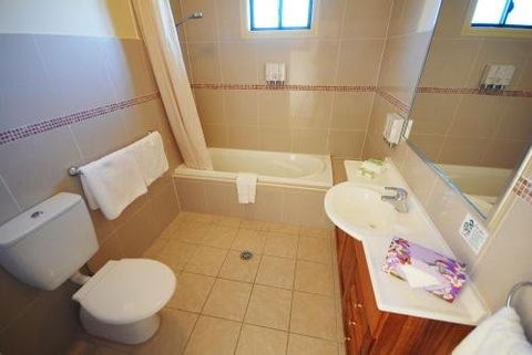 Potters Apartments - Accommodation Bookings 13