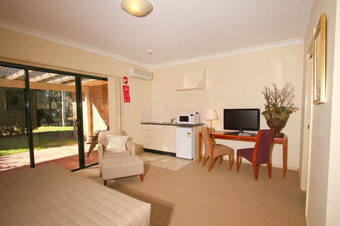 Potters Apartments - Accommodation Bookings 15