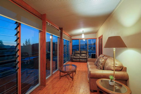 Jenkins Street Guesthouse - Accommodation Bookings 9
