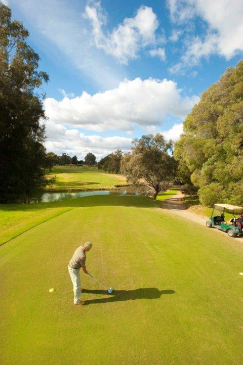 Comfort Suites Clubarham Golf Resort - Accommodation Bookings 1
