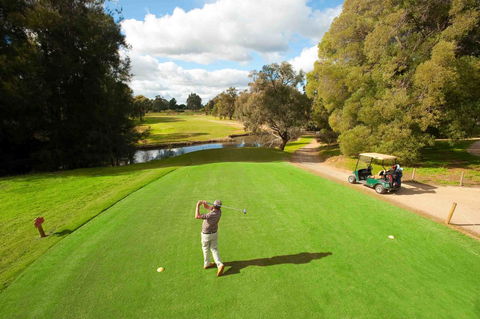 Comfort Suites Clubarham Golf Resort - Accommodation Bookings 10