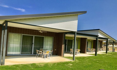 Comfort Suites Clubarham Golf Resort - Accommodation Bookings 12