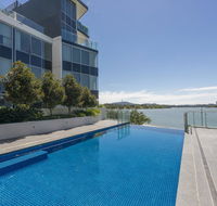 Accommodate Canberra - Lakefront - Accommodation Bookings