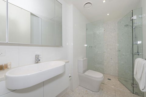 Lakefront 116 Kingston ACT - Accommodation Bookings 5