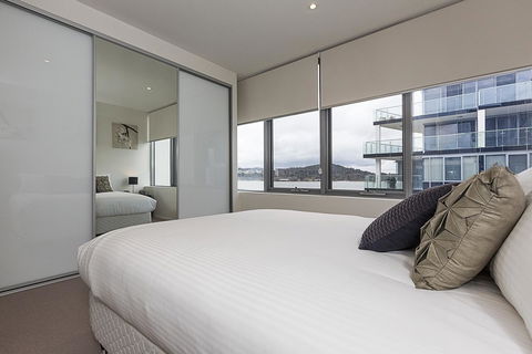 Lakefront 116 Kingston ACT - Accommodation Bookings 10
