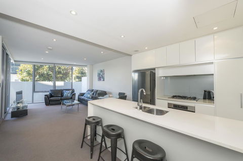Lakefront 116 Kingston ACT - Accommodation Bookings 7